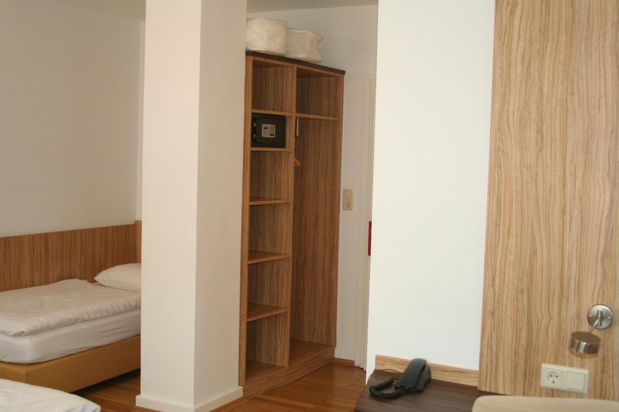Hotel & Gasthaus Backmulde Heidelberg Phòng bức ảnh