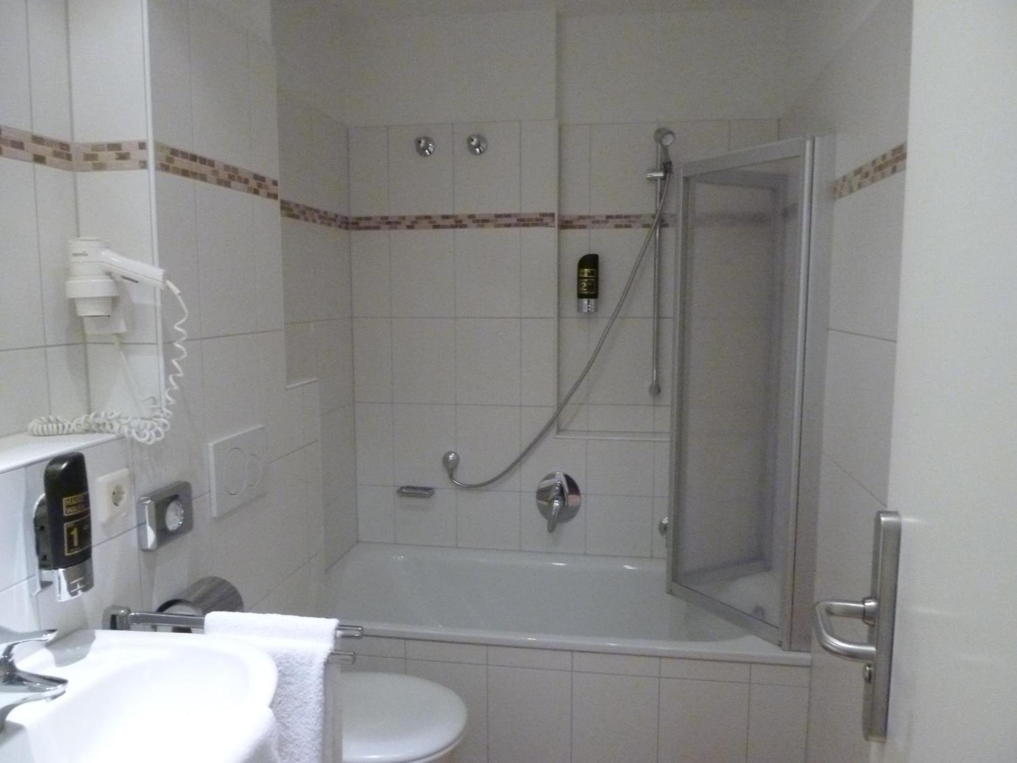Hotel & Gasthaus Backmulde Heidelberg Ngoại thất bức ảnh