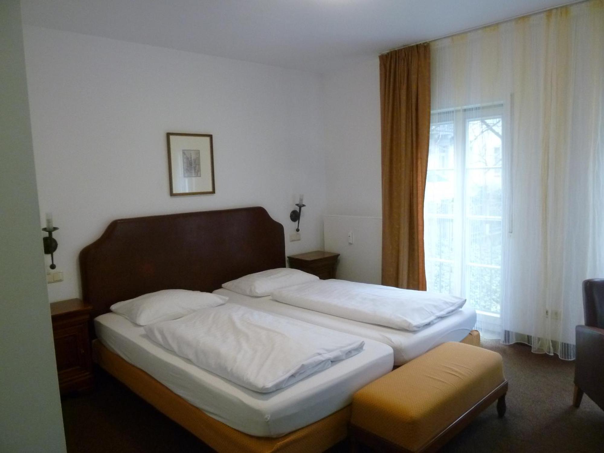 Hotel & Gasthaus Backmulde Heidelberg Ngoại thất bức ảnh