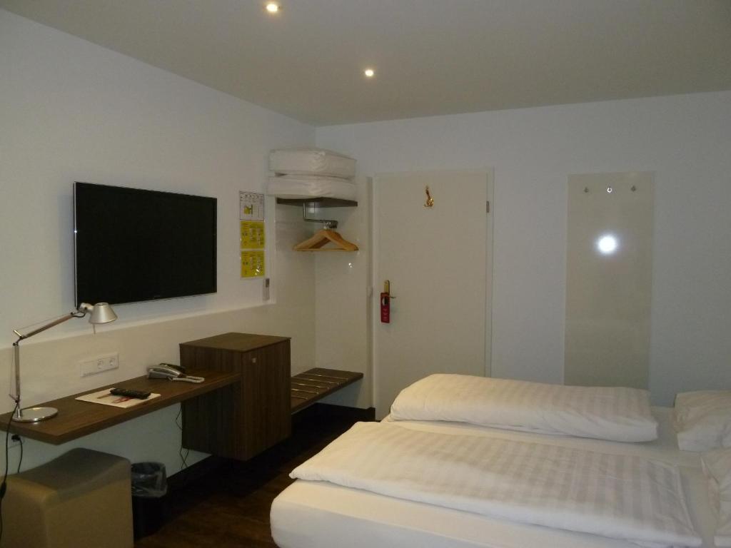 Hotel & Gasthaus Backmulde Heidelberg Phòng bức ảnh