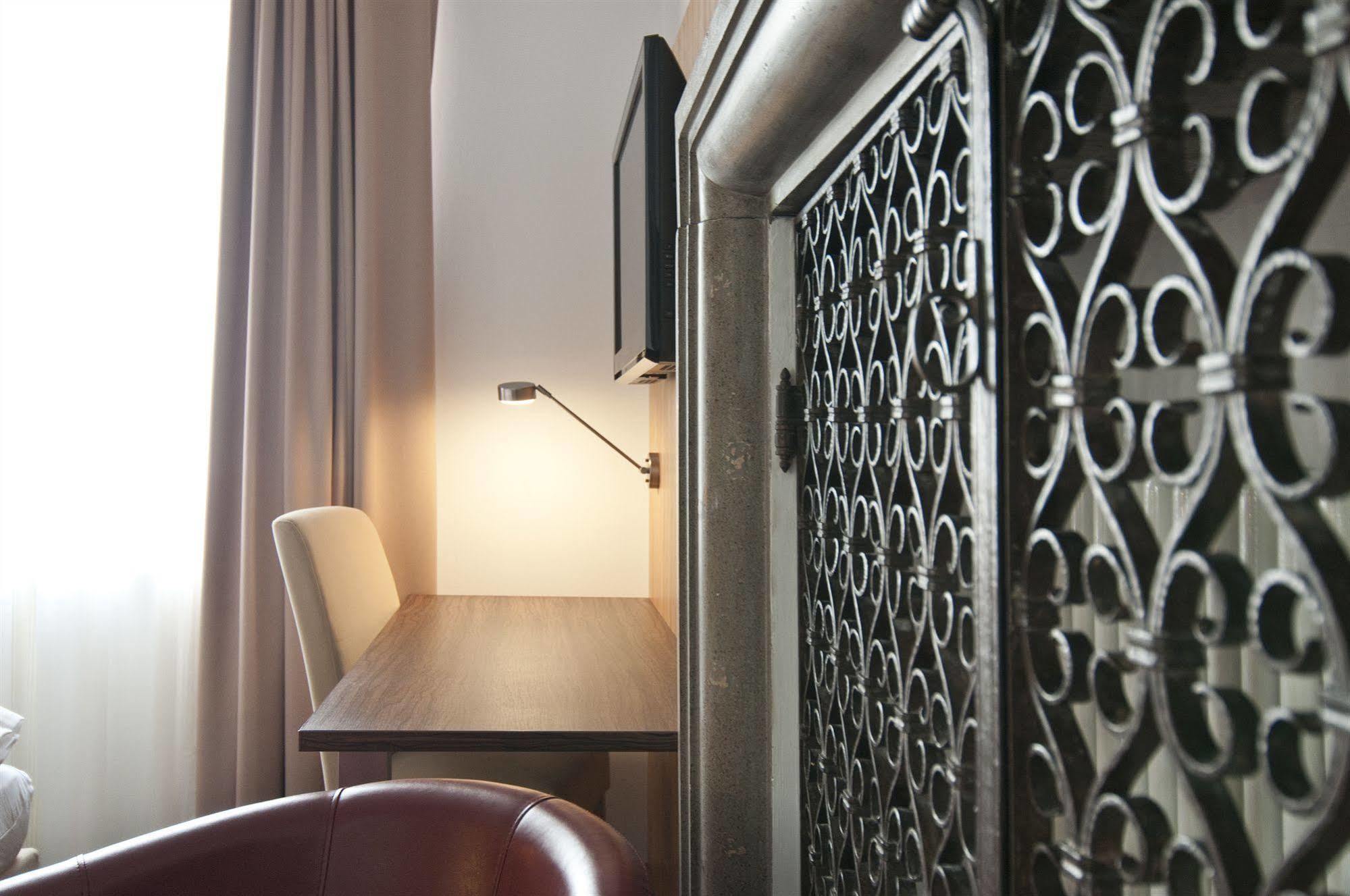 Hotel & Gasthaus Backmulde Heidelberg Ngoại thất bức ảnh