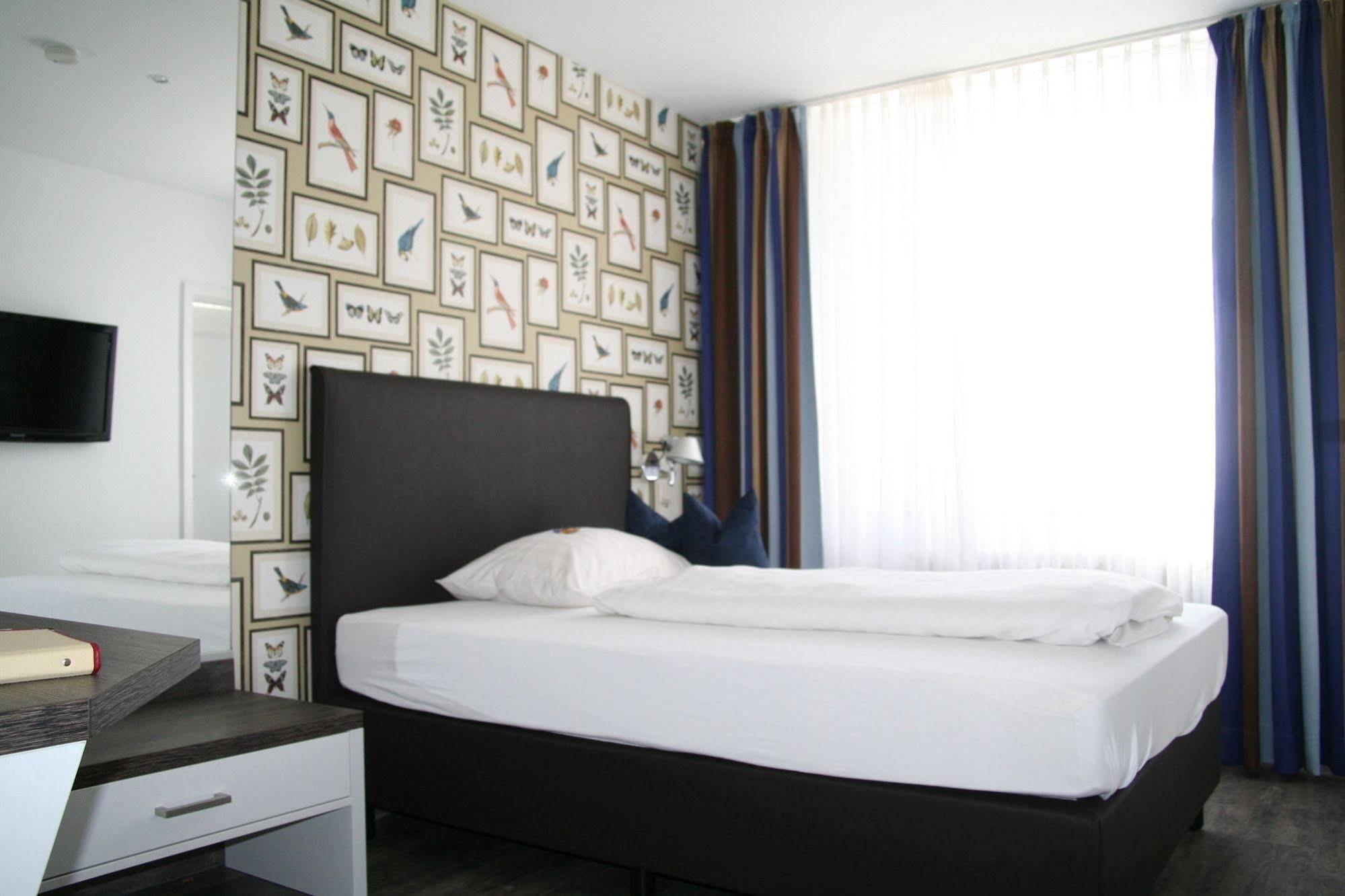 Hotel & Gasthaus Backmulde Heidelberg Ngoại thất bức ảnh
